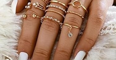 fashionable rings for ladies